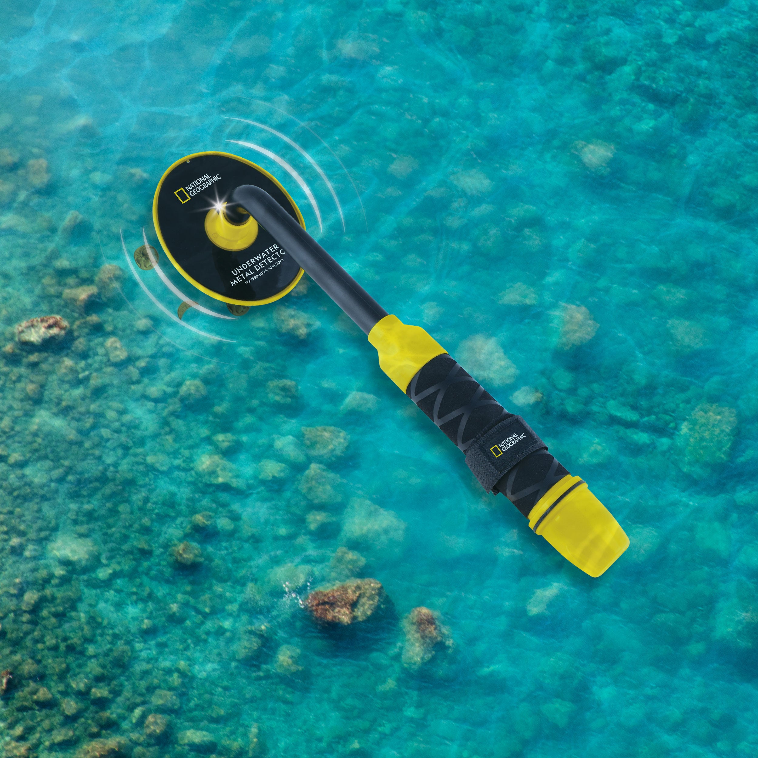 Underwater Metal Detector + 8x32 Sky and Nature Scope (Bundle)