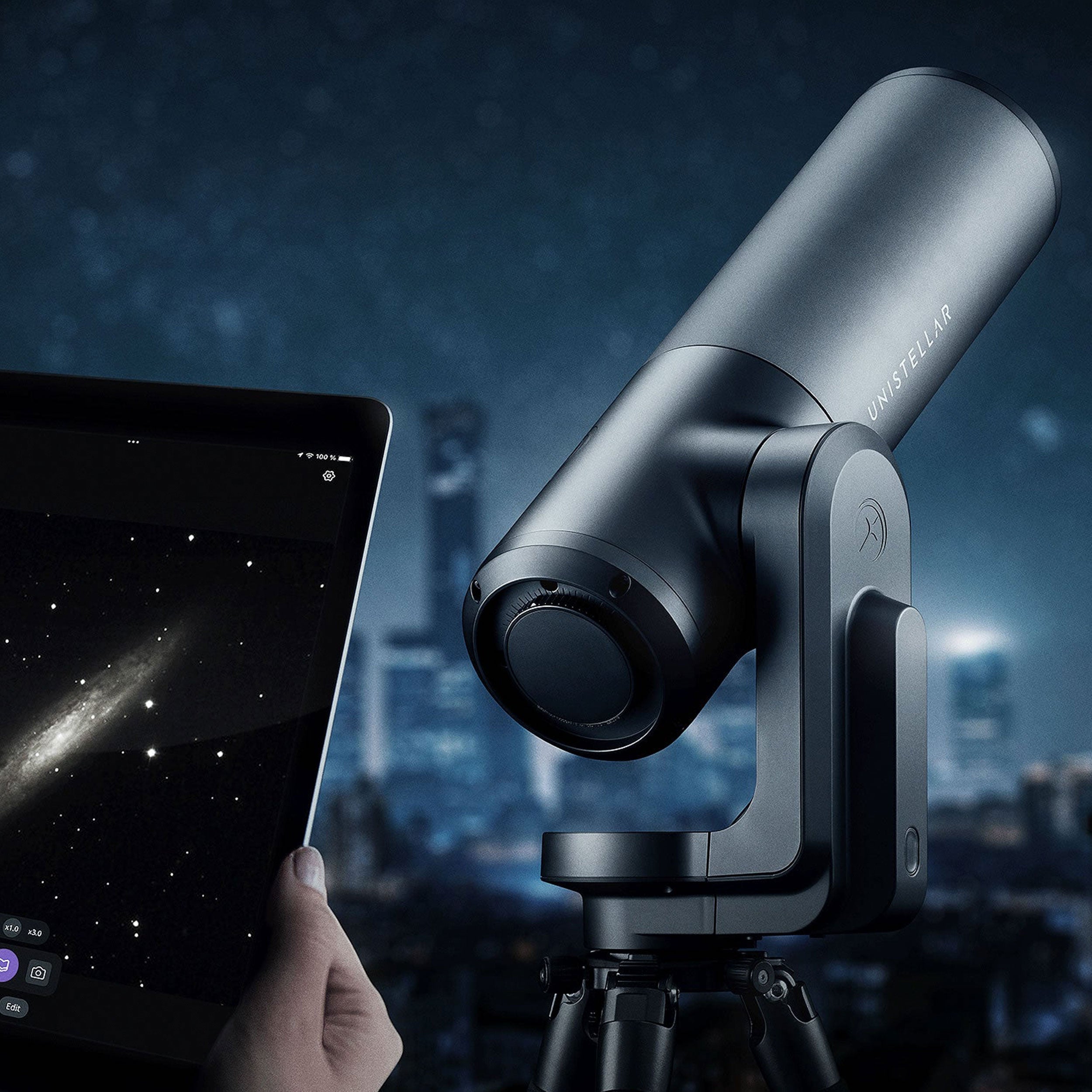Zertifizierter Gebrauchtwagen Unistellar eQuinox 2 und Rucksack – Intelligentes Teleskop für lichtverschmutzte Städte