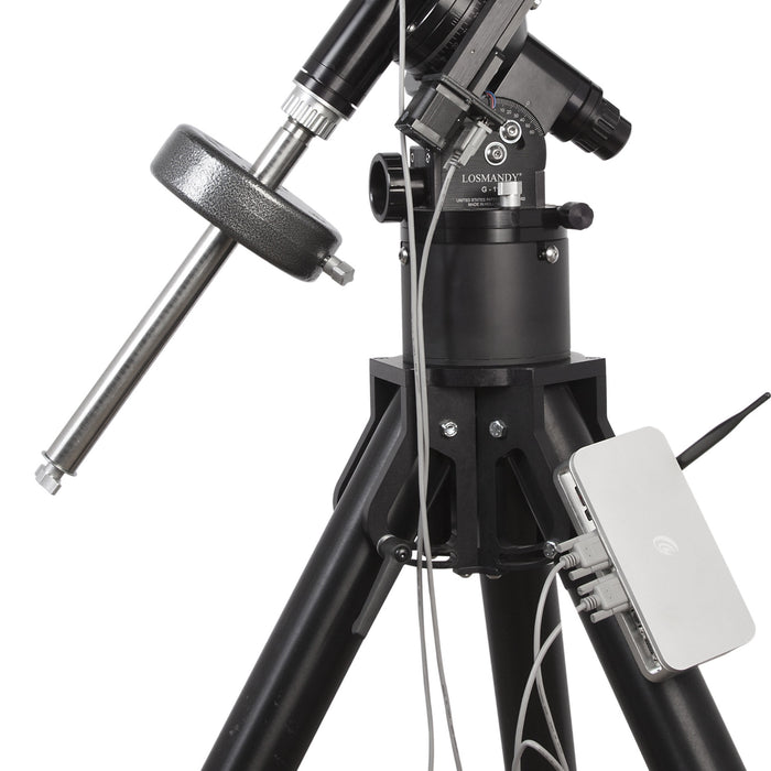 Accès Internet en direct - Réalisez des astrophotographies tout en contrôlant un FPL-53 165 mm ED APO à l'aide du PMC-Eight via le fonctionnement du télescope à distance